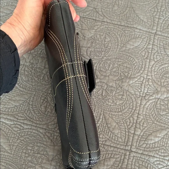 Coach Black Leather Shoulder Bag - Picture 9 of 16